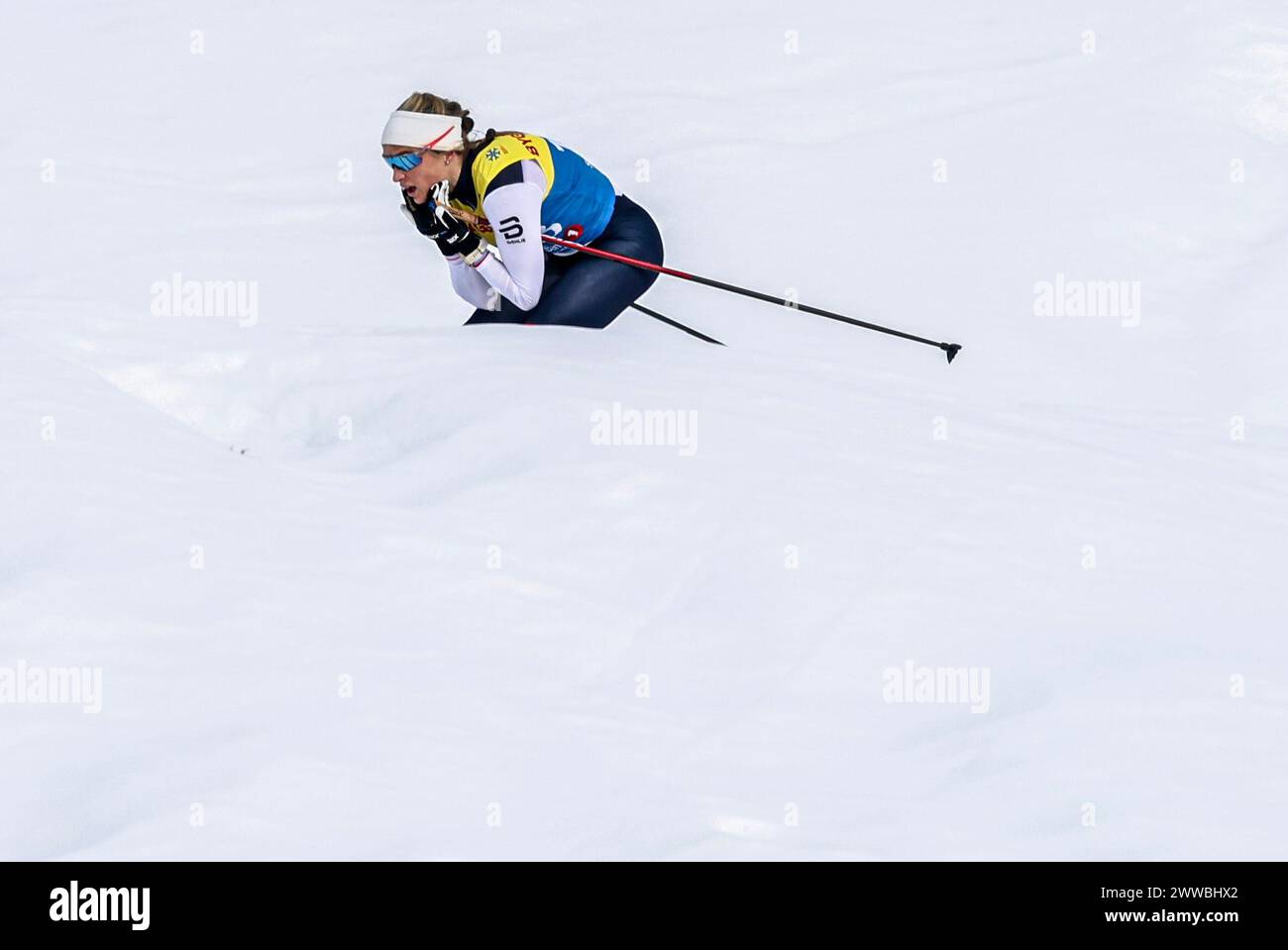 Lillehammer 20240323.Therese Johaug en patinage de fond sur les pistes olympiques autour du stade de ski Birkebeineren pendant les Championnats de Norvège. Photo : Geir Olsen / NTB Banque D'Images