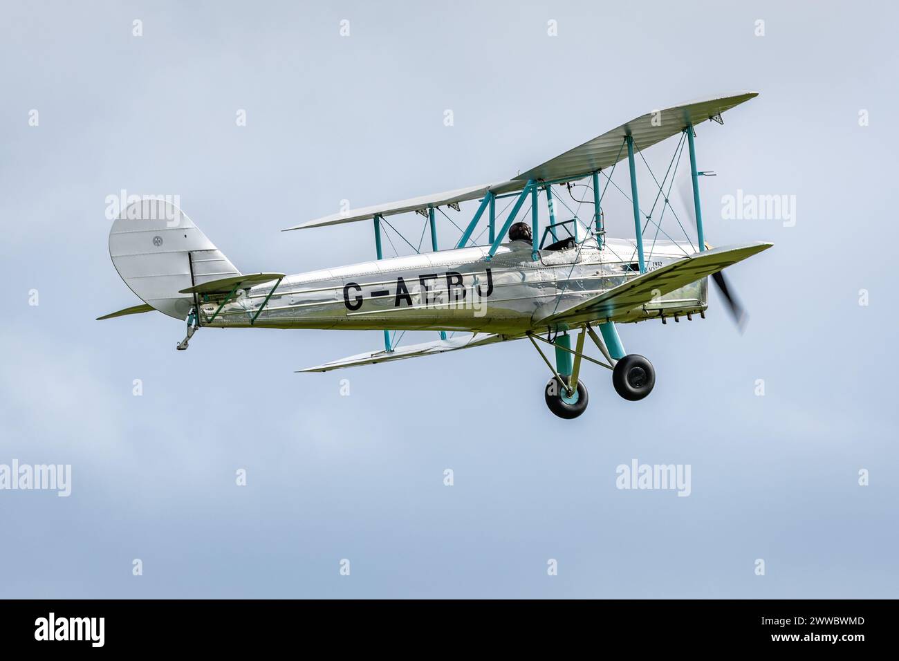 1936 Blackburn B2, aéroporté lors du spectacle aérien Race Day organisé à Shuttleworth le 1er octobre 2023. Banque D'Images