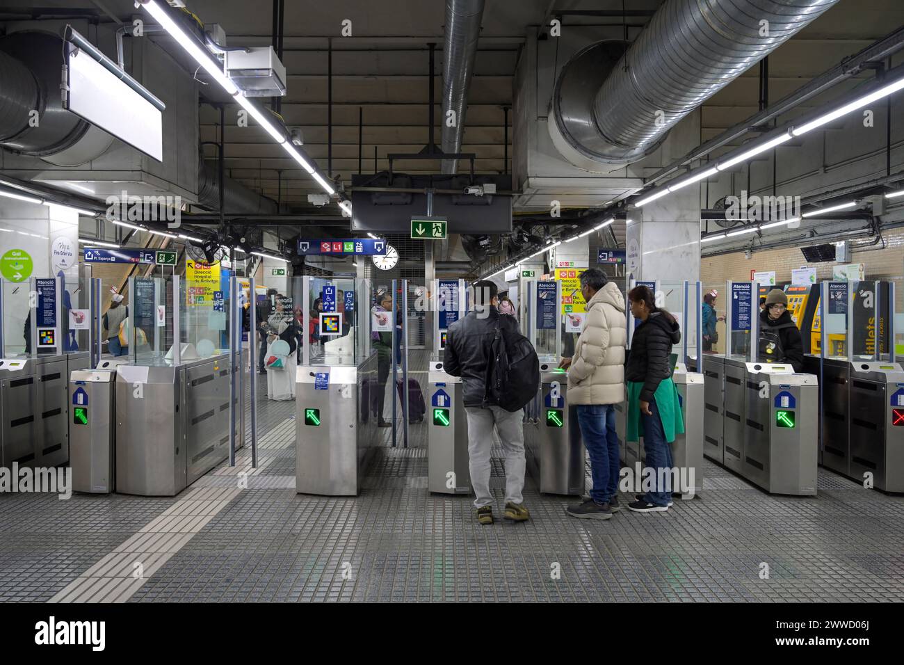 Sperre zur ticket-Kontrolle, Metro, Barcelona, Katalonien, Spanien Banque D'Images