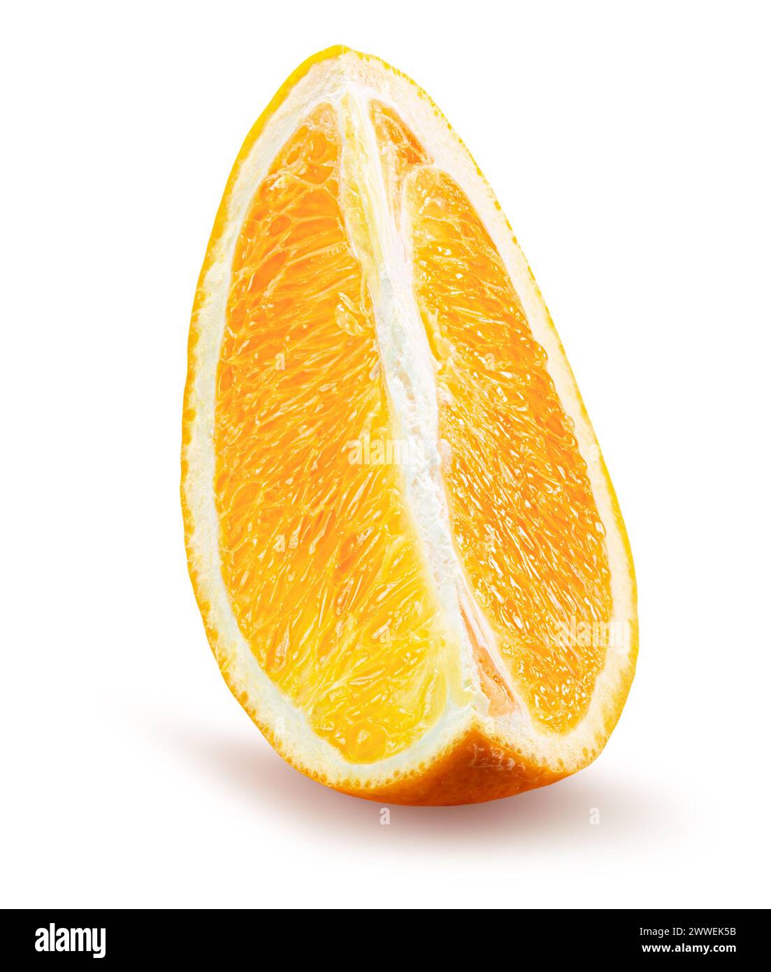 savoureuse tranche d'orange isolée sur le fond blanc. Masque. Banque D'Images