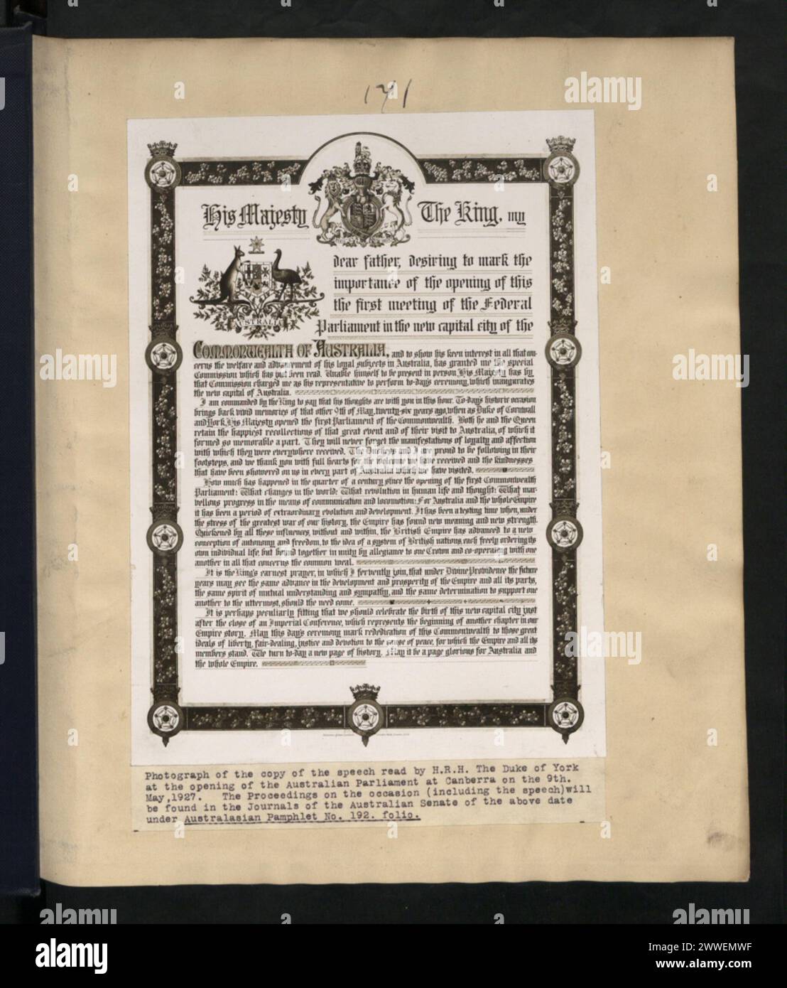 Description : photographie de la copie du discours lu par S.A.R. le duc d'York à l'ouverture du Parlement australien à Canberra le 9. Mai 1927. Lieu : Canberra, Australie date : 09 mai 1927 australie, australasie, océanie, australasiathrough alens Banque D'Images