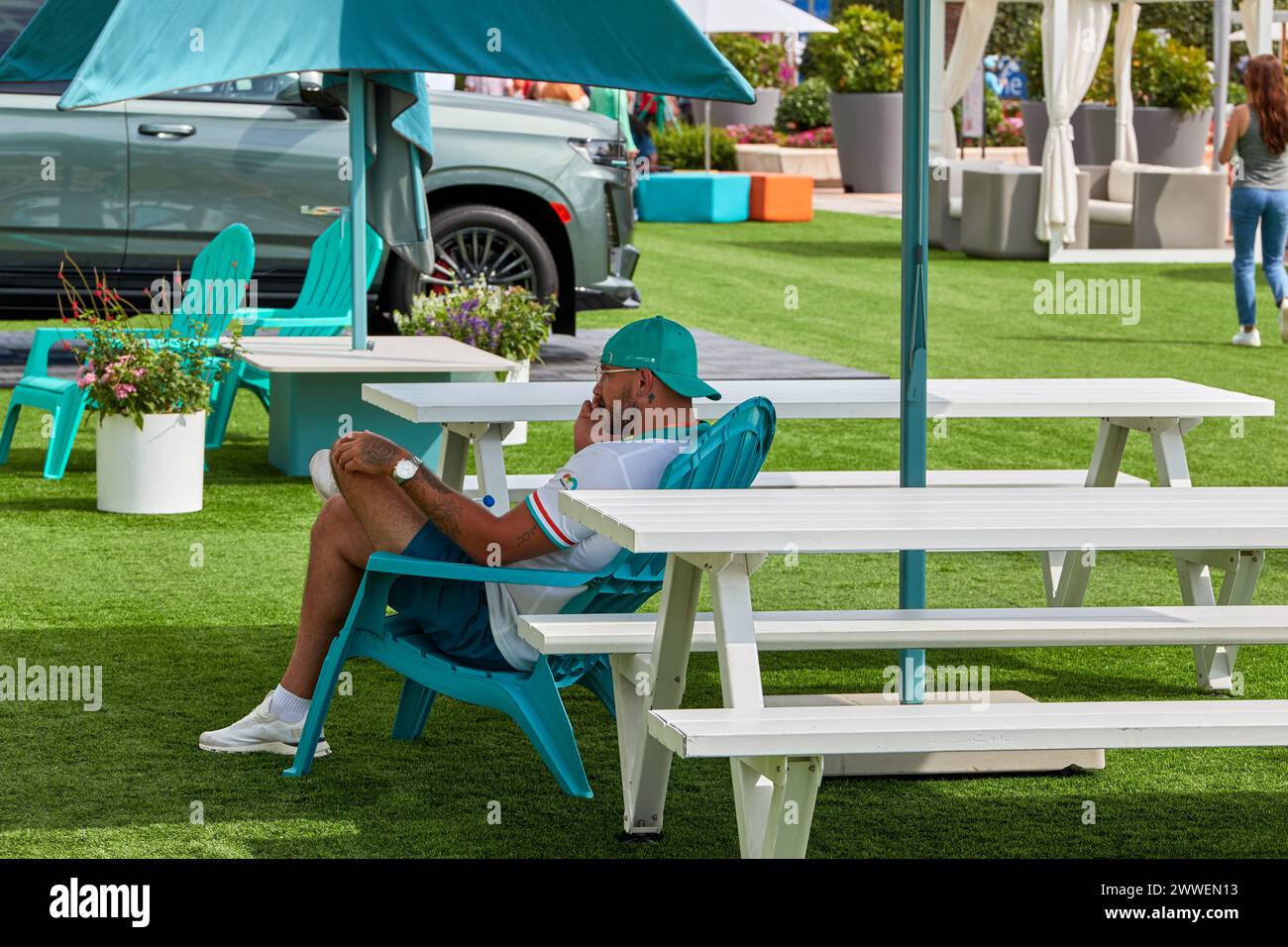 Miami Gardens, Floride, États-Unis. 23 mars 2024. 2024 Miami Open Walk Through, de nombreux gens et fans de tennis ont visité l'événement de tennis le plus populaire. Crédit : Yaroslav Sabitov/YES Market Media/Alamy Live News. Banque D'Images