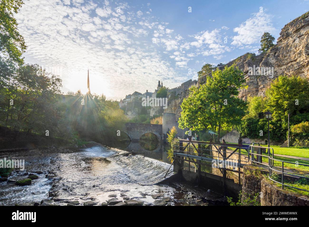 Promontoire de Rock Bock, mur de Wenceslas, pont Stierchen, rivière Alzette Luxembourg ville Luxembourg Luxembourg, LÃt Luxembourg Luxembourg Banque D'Images