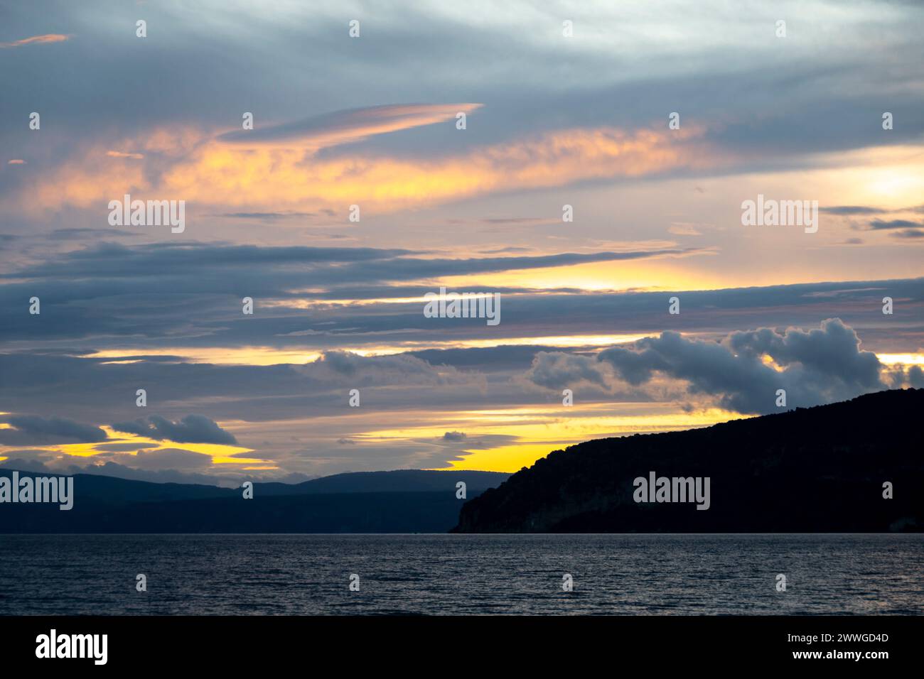 Coucher de soleil sur le lac Taupo, Kinloch, Île du Nord, Nouvelle-Zélande Banque D'Images