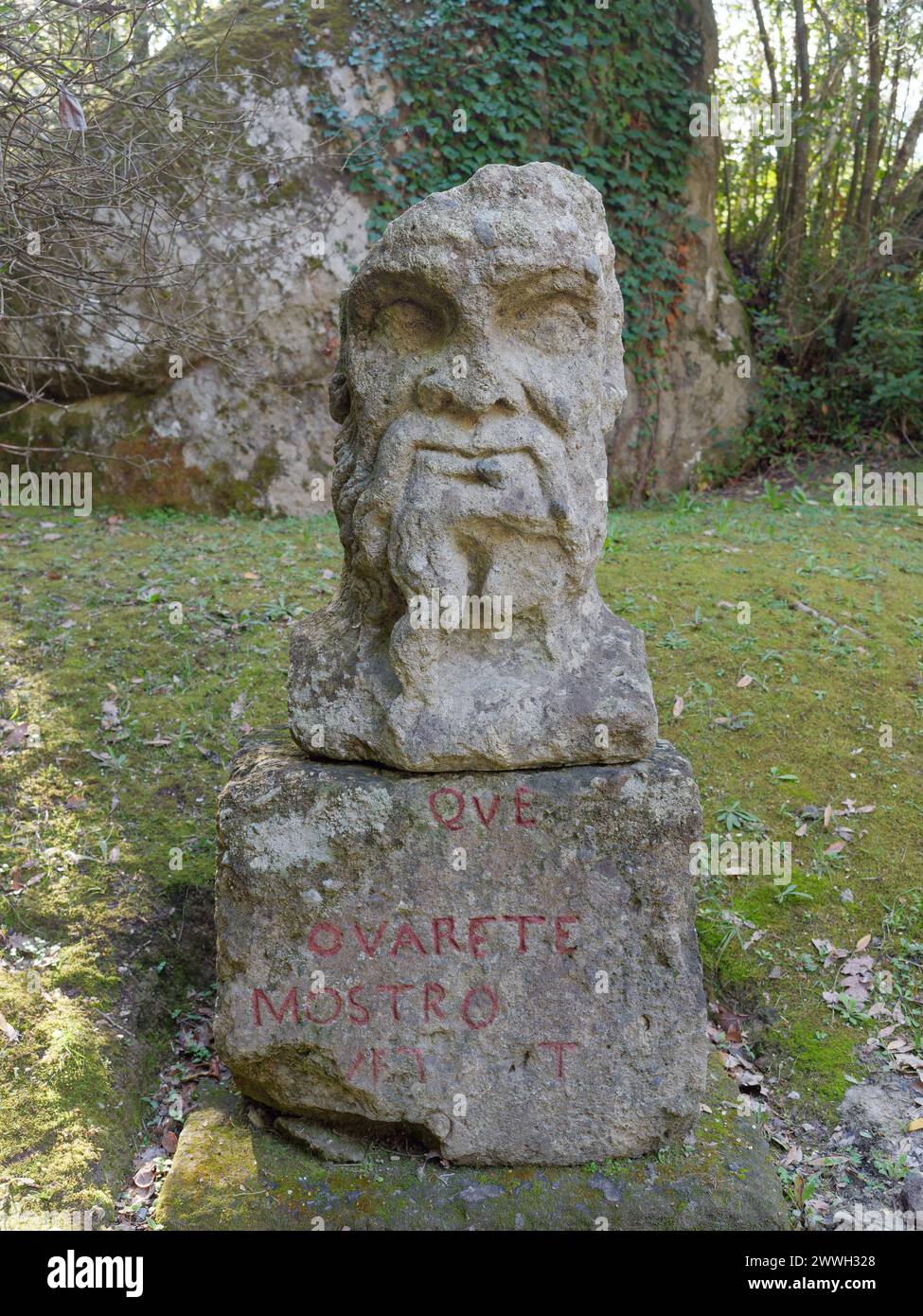 Le Sacro Bosco ('Sacred Grove') alias Parco dei Mostri (Parc des monstres) à Bomarzo, province de Viterbe, Latium, Italie. 23 mars 2024 Banque D'Images