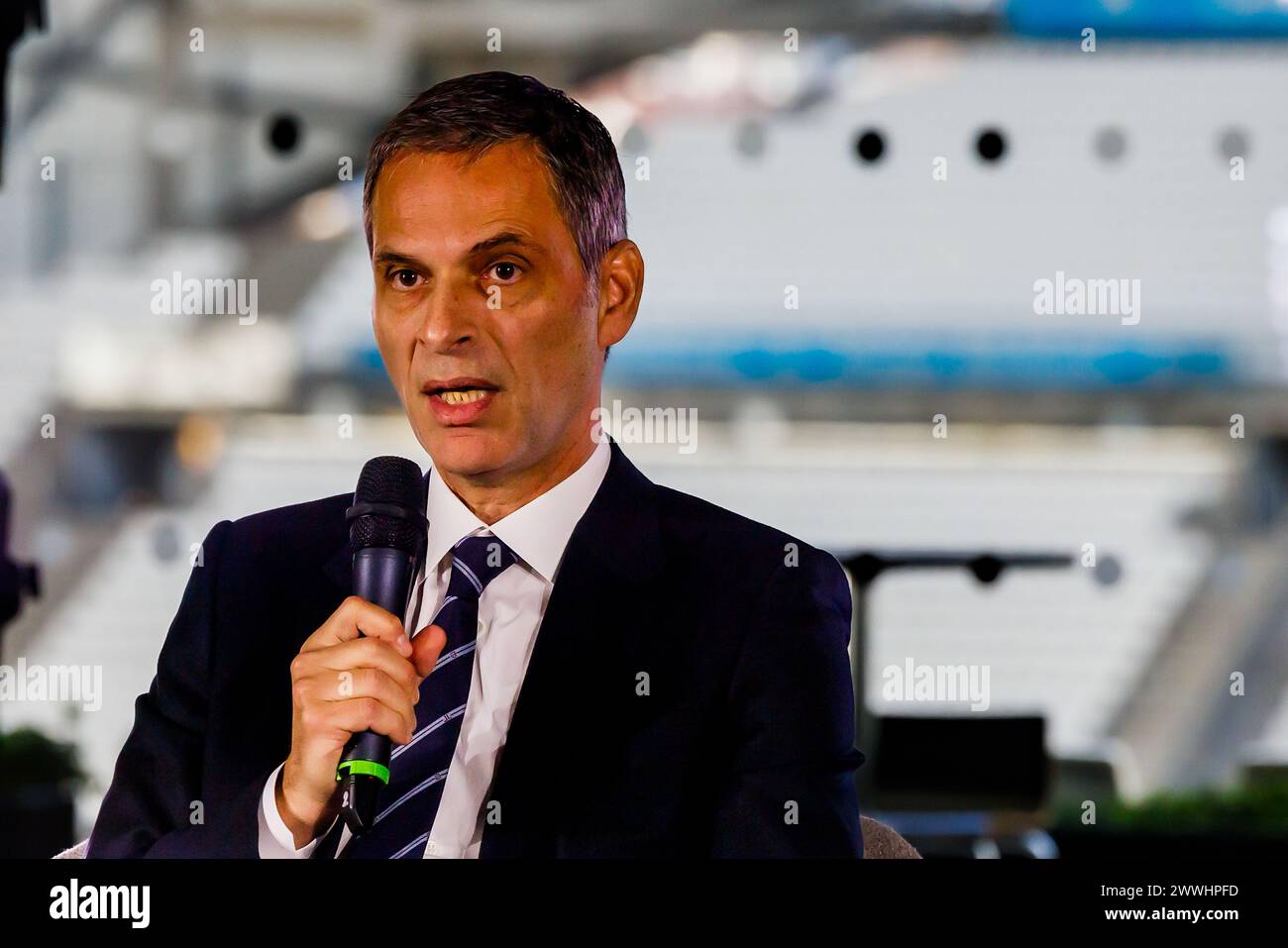 © Sylvain Rostaing/le Pictorium/MAXPPP - Marseille 24/11/2023 Sylvain Rostaing/le Pictorium - 24/11/2023 - France/Provence-Alpes-Cote d'Azur/Marseille - Rodolphe Saade le proprietaire de la Provence. greve a la Provence, suite a la mise a pieds du directeur des redactions Aurelien Viers par la direction sur demande de l'actionnaire Rodolphe Saade, la rédaction de la Provence a decte une greve illimite pour defendre la liberte de la presse et son Independent par rapport aux pressions politiques - valeurs ACtuelles Out, jdd Out, no jdd, RUSSIA OUT, NO RUSSIA #norussia/24/11/2023 Banque D'Images