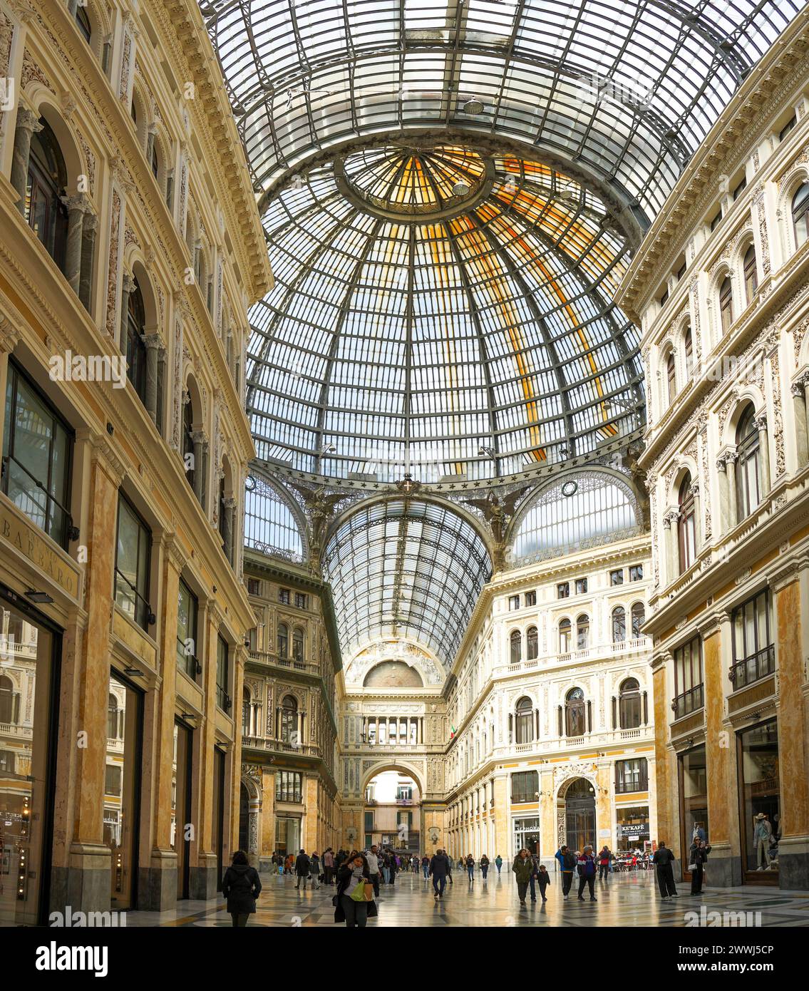 Galleria Umberto I, centre commercial public, galerie à Naples, Italie. Banque D'Images