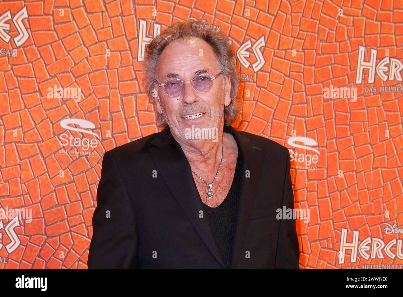 Hugo Egon Balder BEI der Premiere vom musical „Hercules“ AM 24.03.2024 à Hambourg Banque D'Images