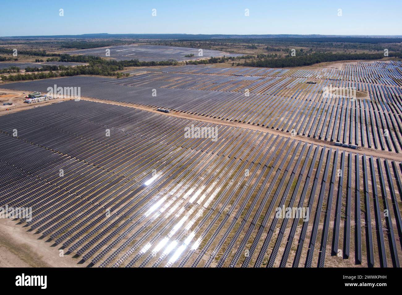 Antenne de ferme solaire couvrant plus de 500 hectares à Wandoan South Queensland Australie Banque D'Images