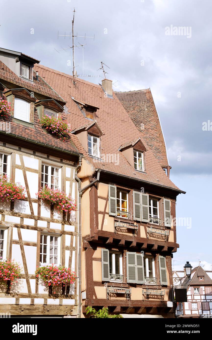 Maisons traditionnelles à colombages situées à Colmar, France Banque D'Images