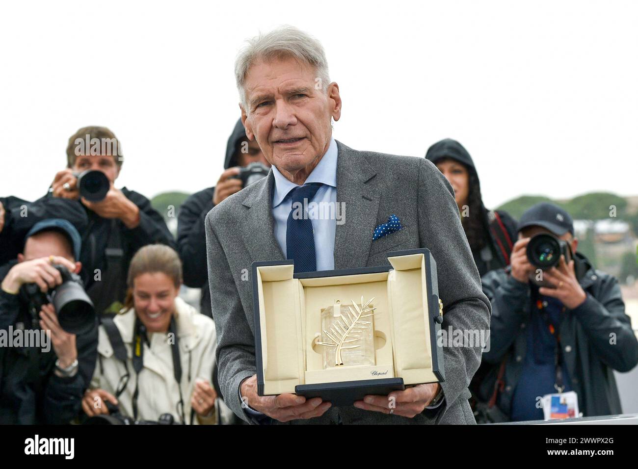 L’acteur Harrison Ford posant lors de la photocall du film « Indiana Jones et le cadran du destin » à l’occasion du 76ème Festival de Cannes o Banque D'Images