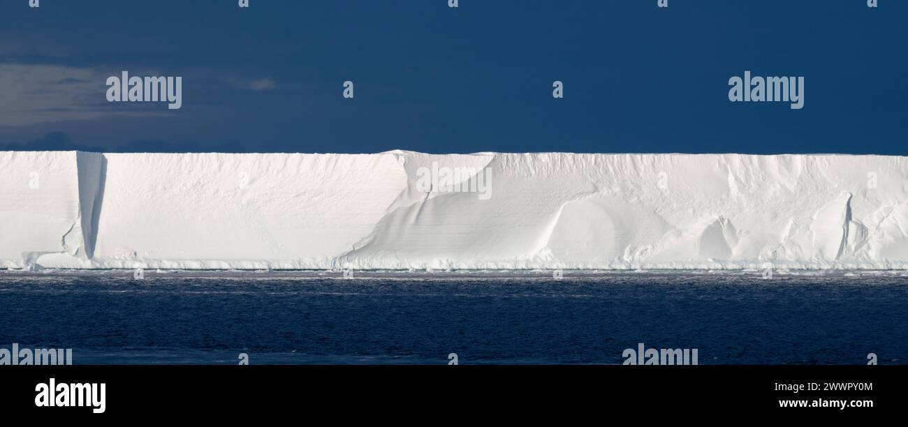 Antarctique, mer de Ross, Terre Victoria, plateau de glace de Ross. Banque D'Images