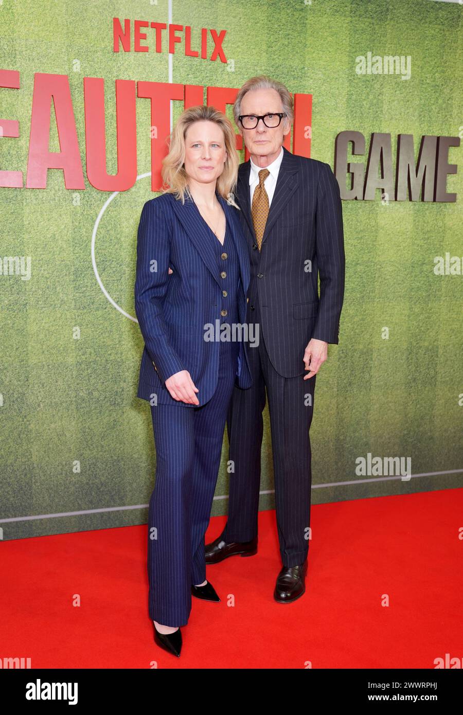 Le réalisateur Thea Sharrock (à gauche) et Bill Nighy arrivent pour une projection du film Netflix, The Beautiful Game, au Ham Yard Hotel, Soho, Londres. Date de la photo : lundi 25 mars 2024. Banque D'Images