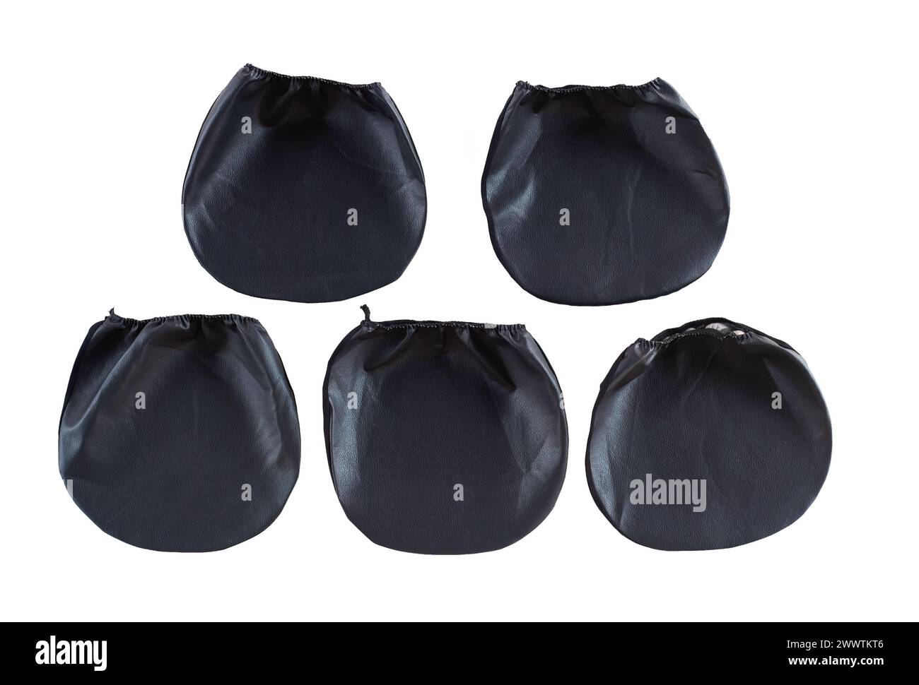 Housse en cuir éco noir pour appuie-tête de siège d'auto sur fond blanc isolé Banque D'Images