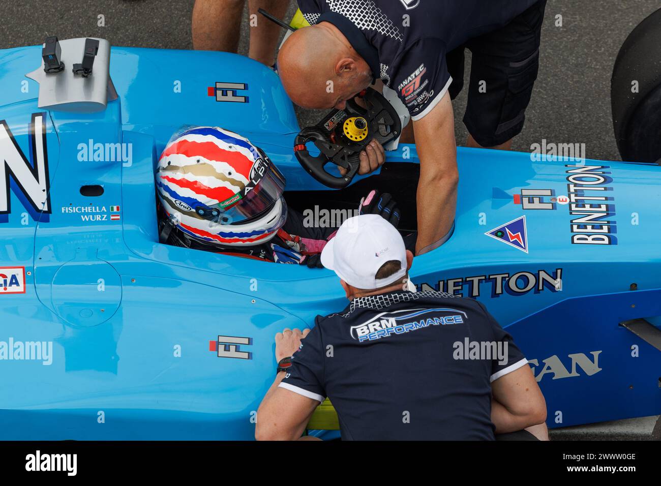 Mick et Jack Doohan courent ensemble sur le circuit de rue Albert Park Grand Prix. Banque D'Images