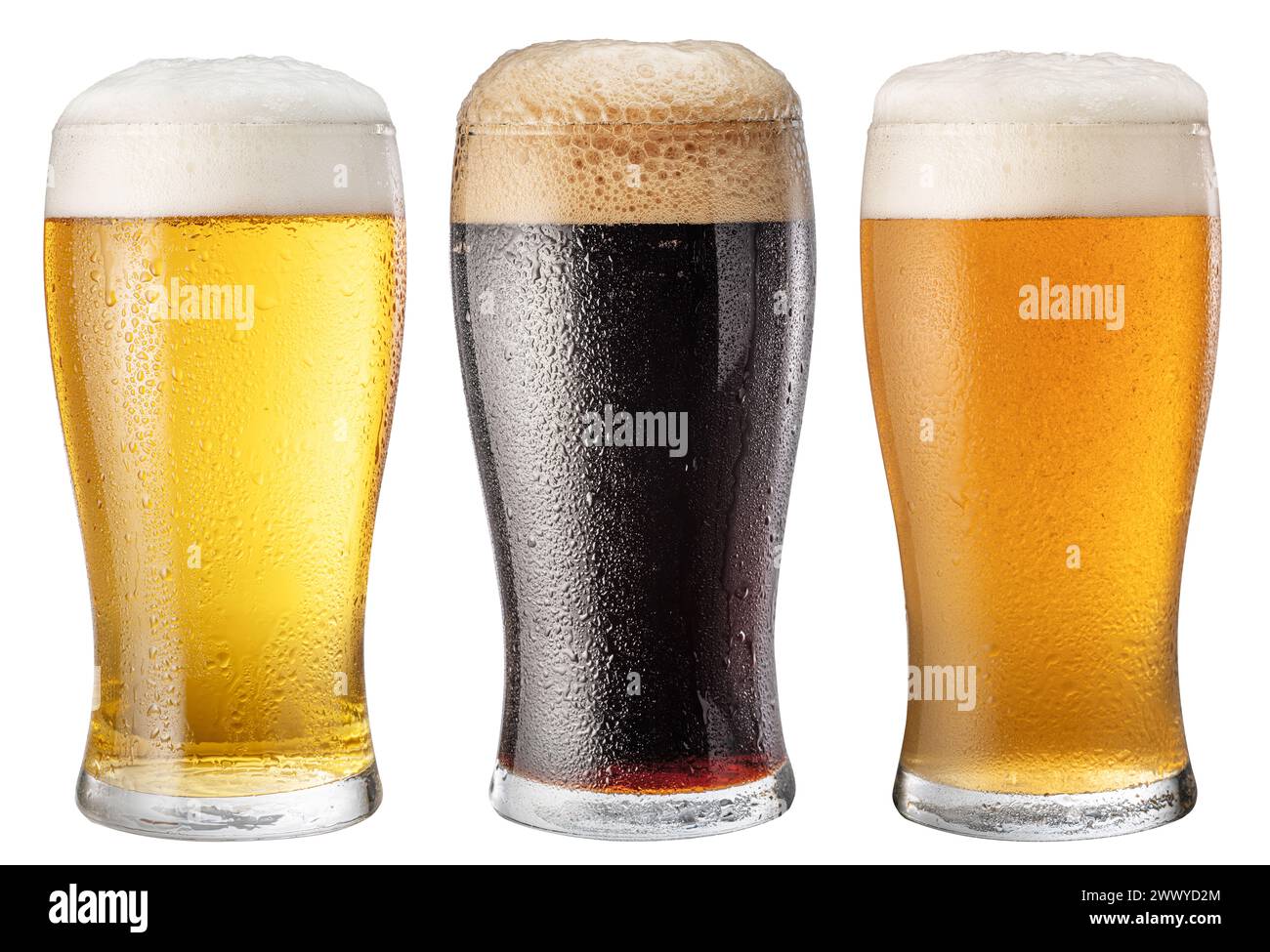 Collection de trois verres de bière différents sur fond blanc. Masque. Banque D'Images
