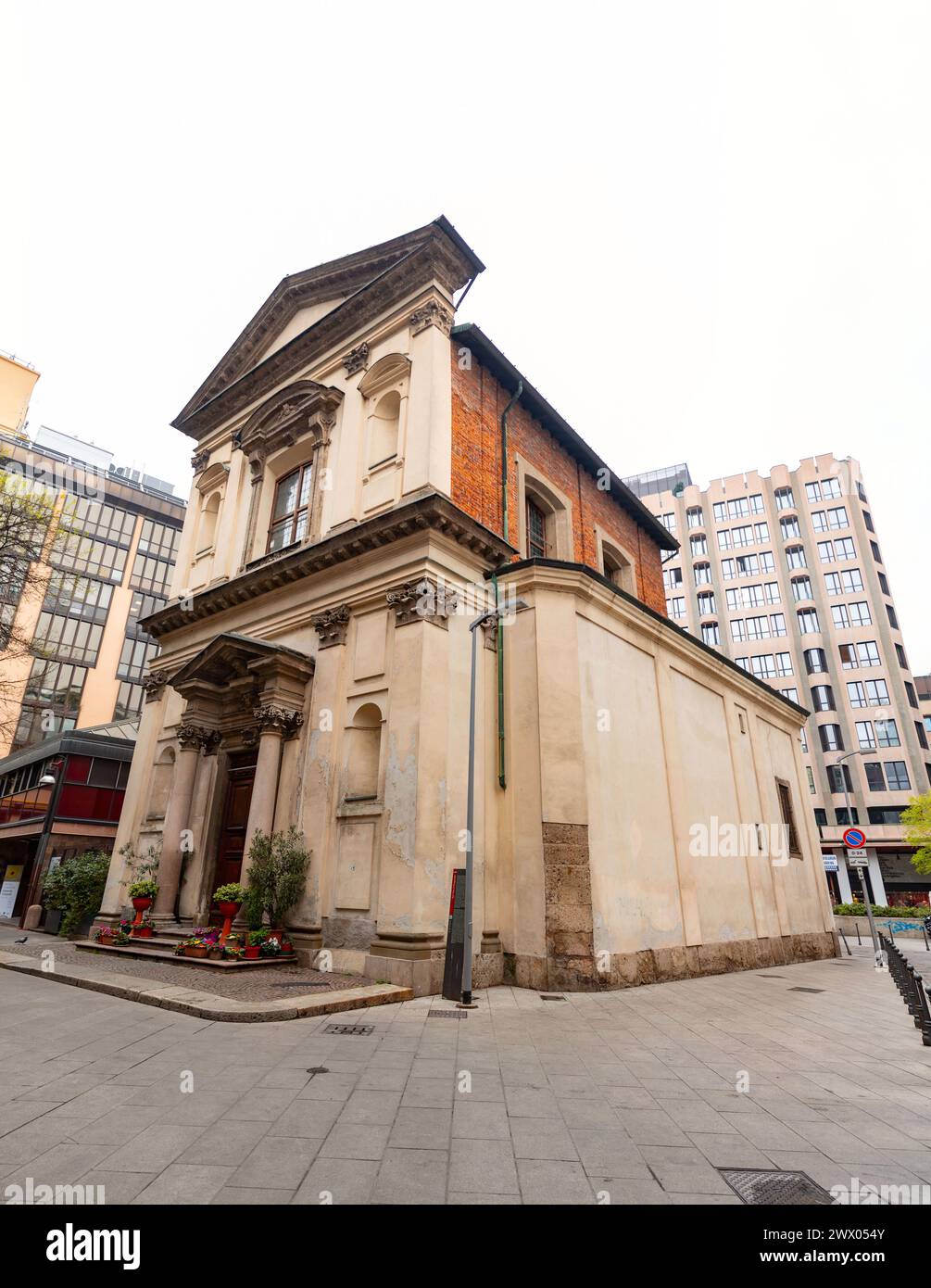 Milan, Italie - 30 mars 2022 : San Vito in Pasquirolo est une église catholique romaine de style maniériste tardif ou baroque précoce à Milan, Lombardie, Italie. Banque D'Images