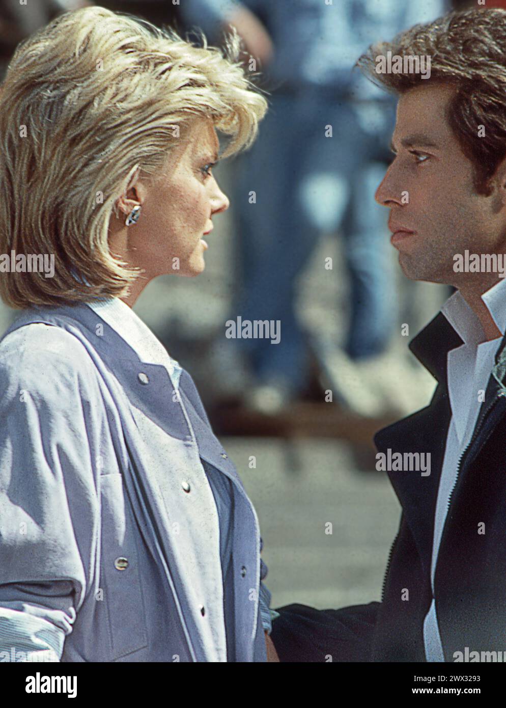John Travolta et Olivia Newton John sur un plateau de cinéma de 'Two of a Kind' à Manhattan, 1983. Banque D'Images