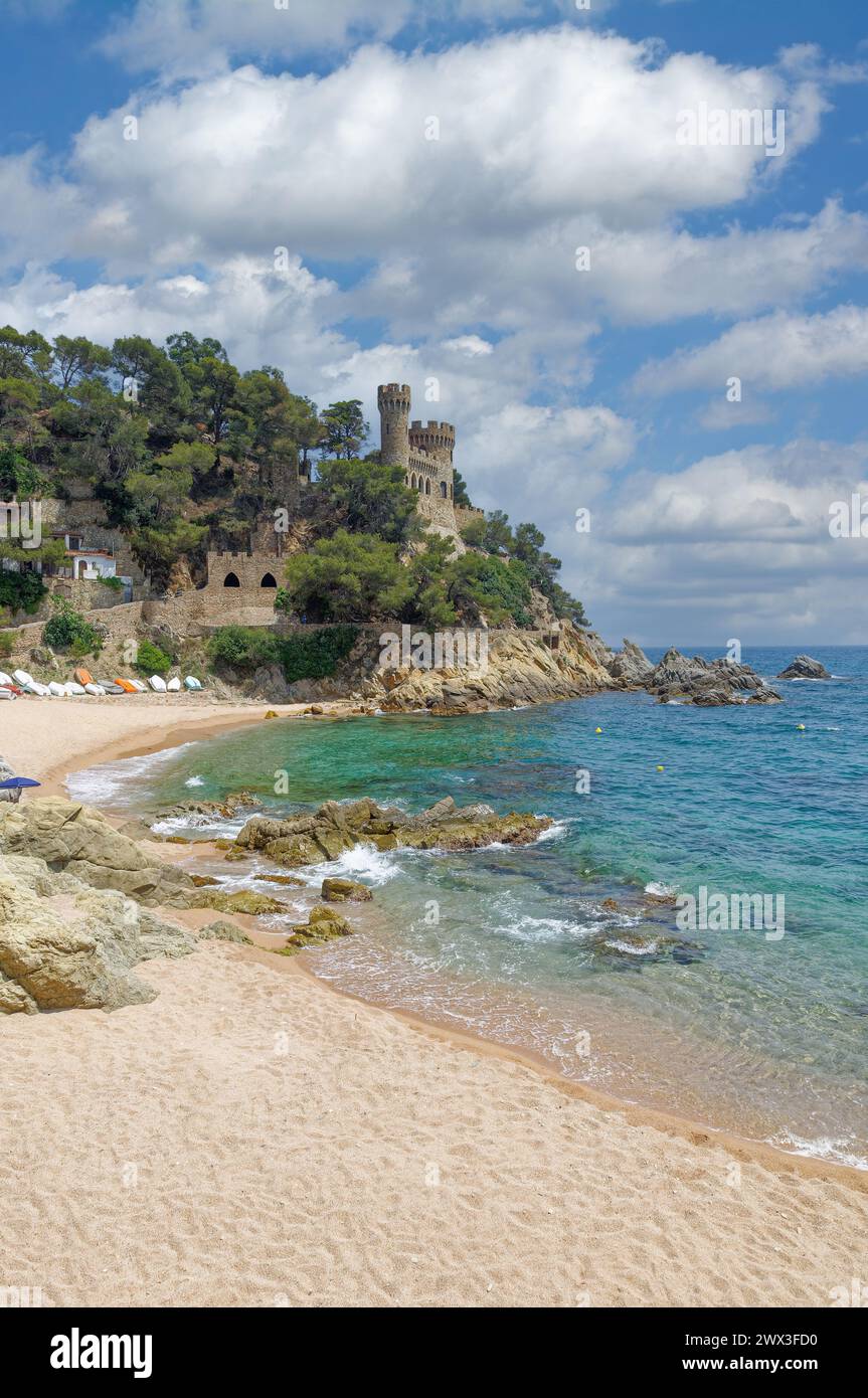 Castel d en Platja à la plage de sa Caleta, Lloret de Mar, Costa Brava, Catalogne, mer méditerranée, Espagne Banque D'Images