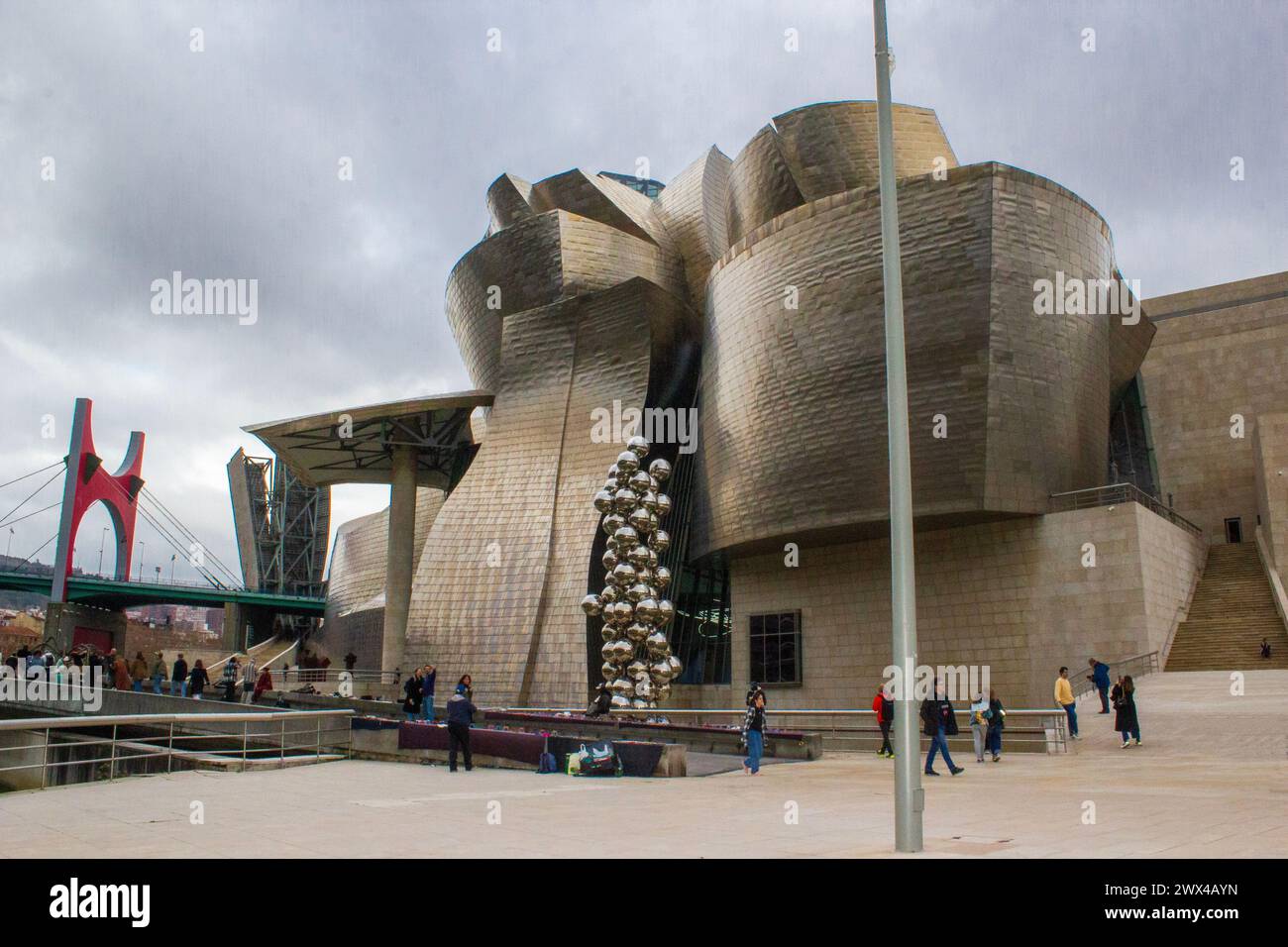 Images du bâtiment du musée Guggenheim à Bilbao, Espagne Banque D'Images