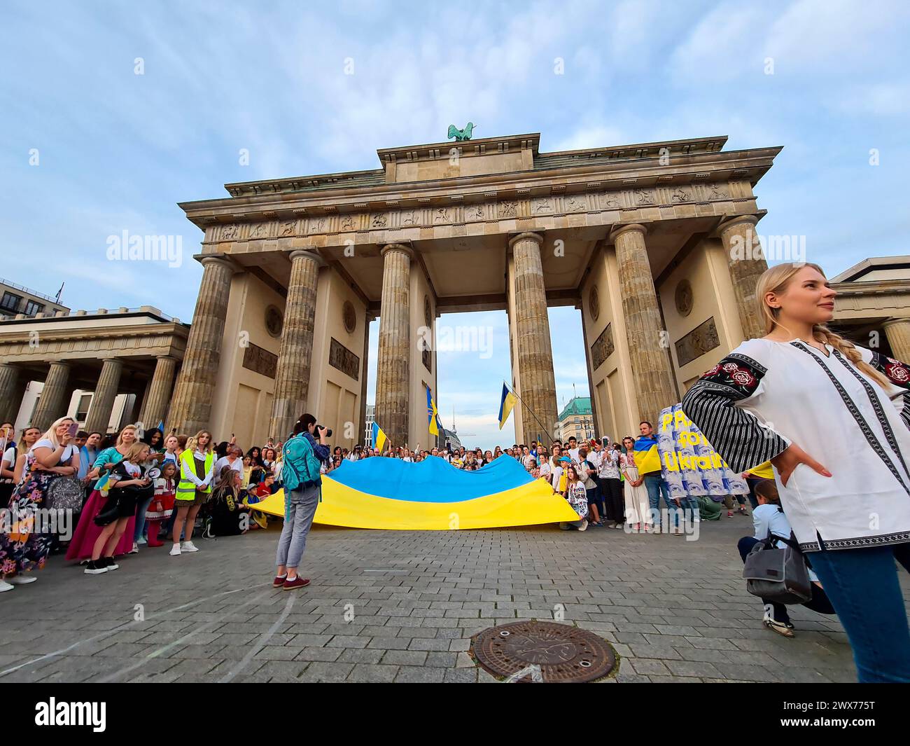 Impressionen - démonstration ukrainischer Muetter mit ihren Kindern gegen die russische invasion der Ukraine, 19. Mai 2022, Berlin / impressions - dem Banque D'Images