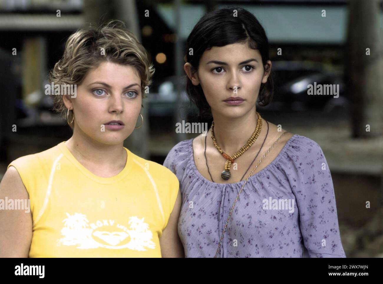 A la folie... pas du tout il aime moi.. Il m'aime pas année : 2002 - France Directeur : Laetitia Colombani Audrey Tautou, Sophie Guillemin Banque D'Images