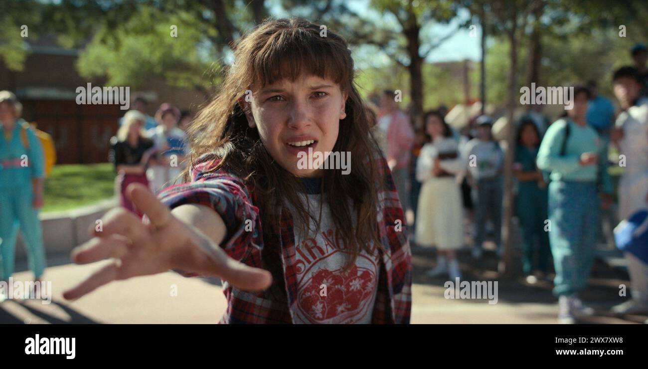 Stranger Things série TV (2016-) États-Unis année : 2022 / saison 4 création : Matt Duffer, Ross Duffer Millie Bobby Brown Banque D'Images