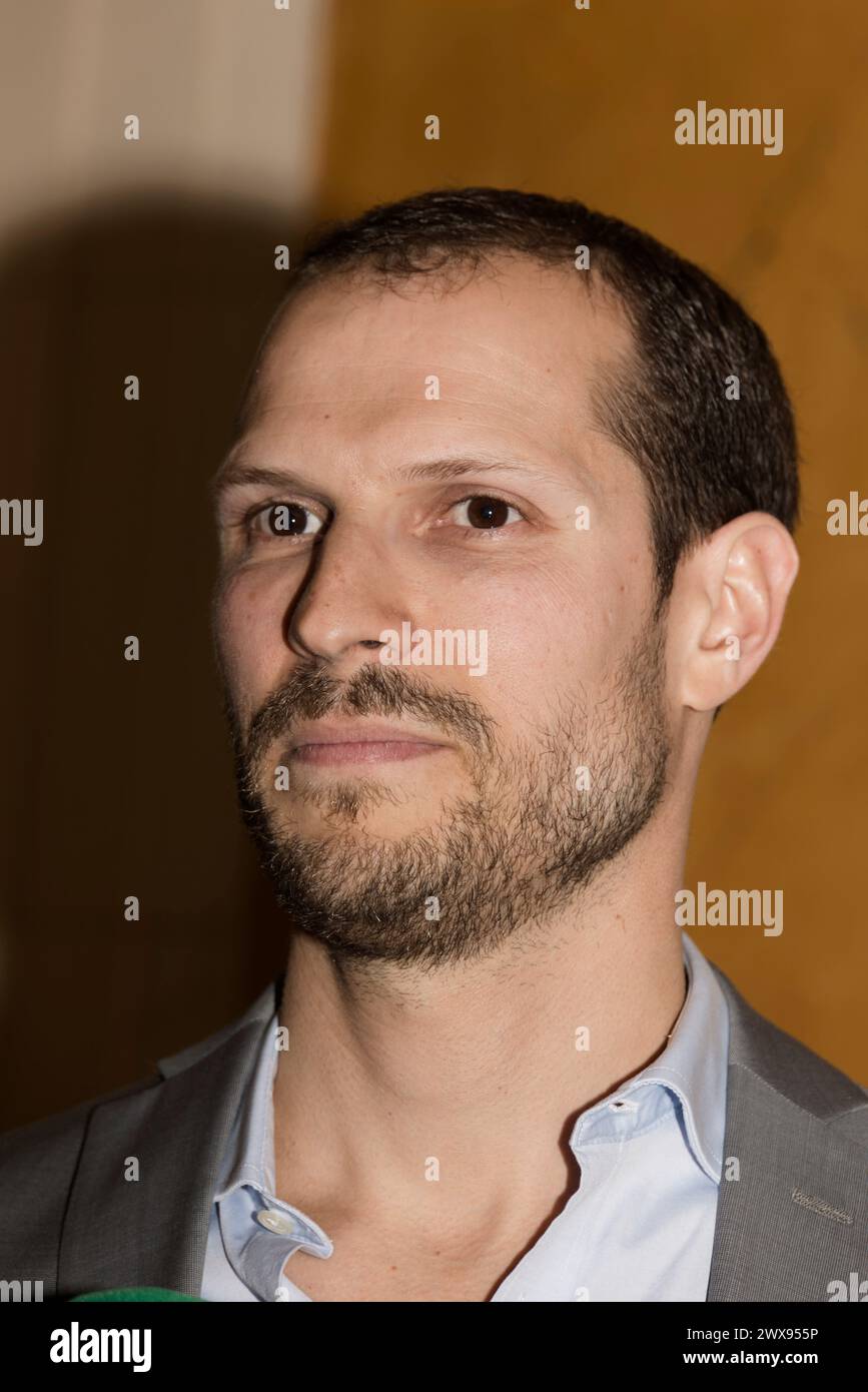 Paris, France. 28 mars 2024. Charlie Roquin pour son livre « les maîtres de Bayreuth » lauréat du Prix Pelleas-Radio classique 2024 aux deux Magots le 28 mars 2024 à Paris. Crédit : Bernard Menigault/Alamy Live News Banque D'Images