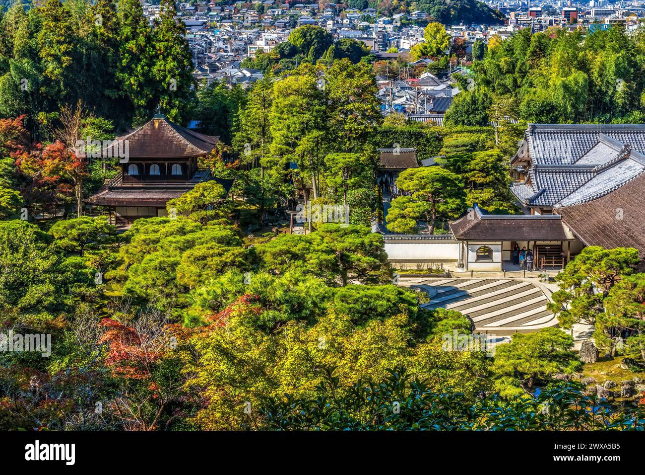 Coloré Ginkakuji Silver Pavilion Temple Rock Garden Kyoto Japa Banque D'Images