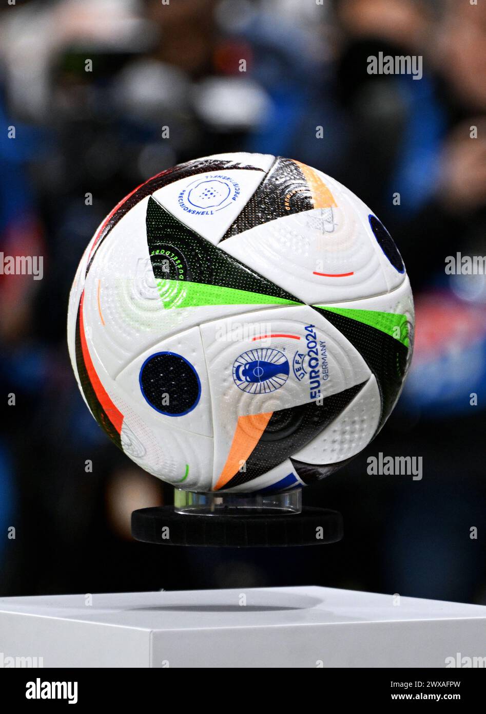 Football, match international, match amical pour l'Euro 2024, Deutsche Bank Park Francfort : Allemagne - pays-Bas ; le ballon officiel adidas pour l'Euro 2024 : Fussballliebe Banque D'Images