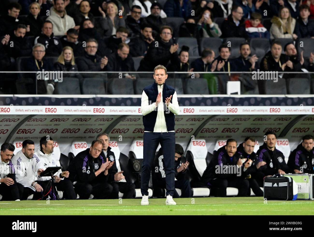 Entraîneur national Julian Nagelsmann GER sur la touche geste, geste, match international Allemagne GER vs pays-Bas NED, Deutsche Bank Park Banque D'Images