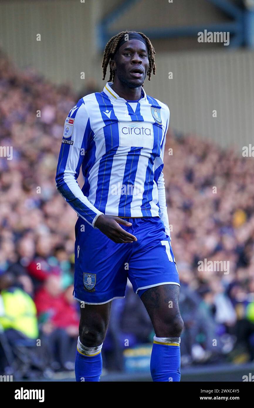 Sheffield, Royaume-Uni. 29 mars 2024. L'attaquant de Sheffield mercredi Ike Ugbo (12 ans) lors du Sheffield Wednesday FC vs Swansea City AFC SKY Bet EFL Championship match au Hillsborough Stadium, Sheffield, Angleterre, Royaume-Uni le 29 mars 2024 crédit : Every second Media/Alamy Live News Banque D'Images