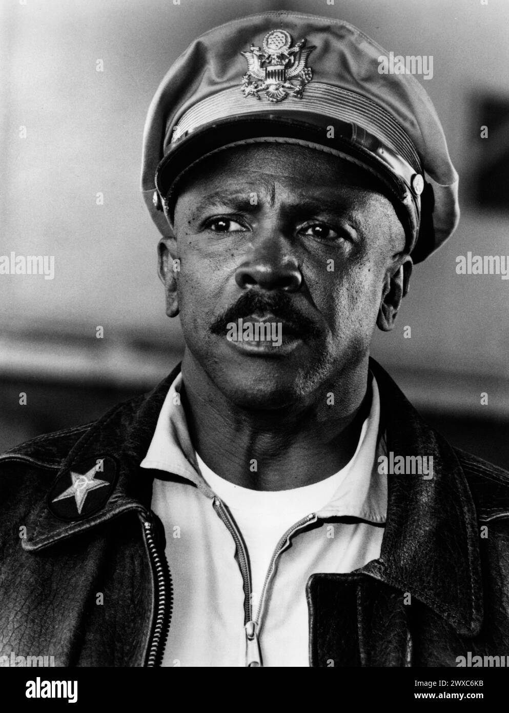Iron Eagle III 1992 Iron Eagle III 1992 Louis Gossett Jr. as Charles Chappy Sinclair USAGE ÉDITORIAL SEULEMENT Copyright : xx Banque D'Images