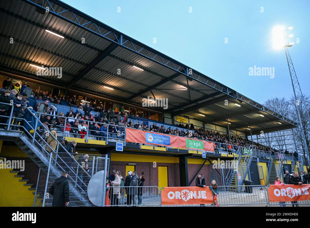 Veendam, pays-Bas. 26 mars 2024. Illustration photo montrant les gradins lors d'un match de football entre les équipes nationales de Belgique et des pays-Bas de moins de 19 ans le jour 3 dans le groupe 2 de la manche élite des moins de 19 ans de l'UEFA le jeudi 26 mars 2024 à Veendam, pays-Bas . Crédit : Sportpix/Alamy Live News Banque D'Images