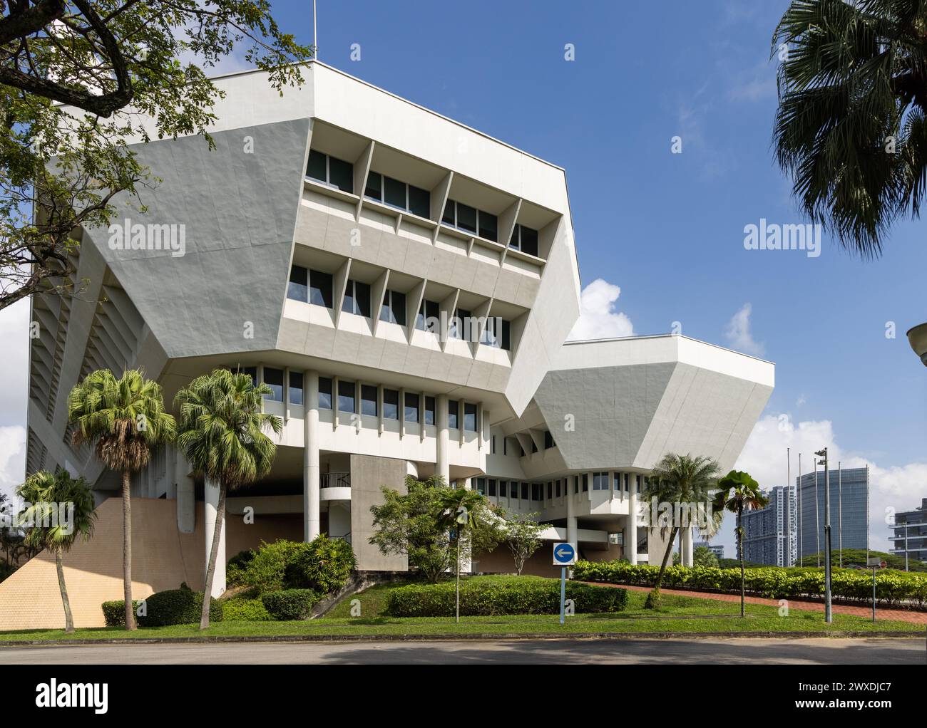La mairie de Jurong était le siège de la Jurong Town Corporation (JTC). Singapour, construit dans le style moderniste de l'architecture brutaliste Banque D'Images