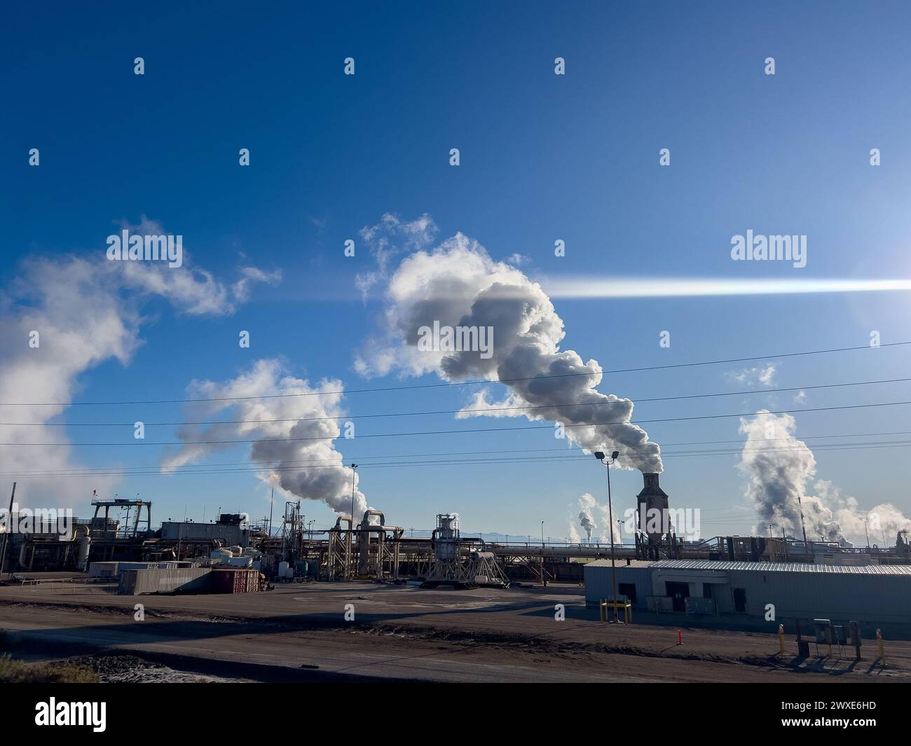 Vapeur provenant d'une centrale géothermique de Salton Sea, comté d'Imperial, Californie Banque D'Images