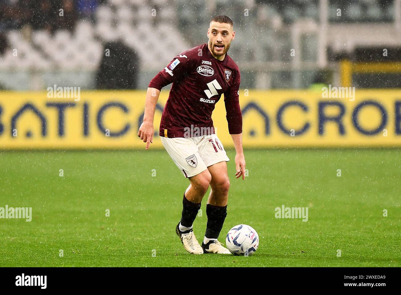 Turin, Italie. 30 mars 2024. Nikola Vlasic de Torino en action lors du match de football Serie A entre Torino et Monza au Stadio Olimpico Grande Torino à Turin, dans le nord-ouest de l'Italie - samedi 30 mars 2024. Sport - Soccer . (Photo Alberto Gandolfo/LaPresse) crédit : LaPresse/Alamy Live News Banque D'Images