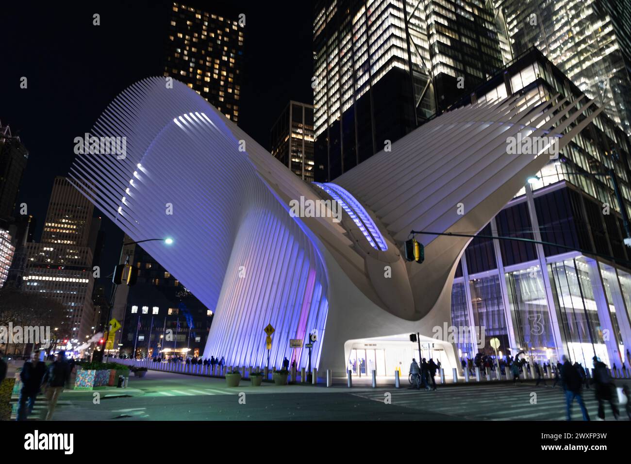 New York City, États-Unis - 26 novembre 2023 : World Trade Center ou bâtiment d'architecture moderne Oculus extérieur. Manhattan New york. Banque D'Images
