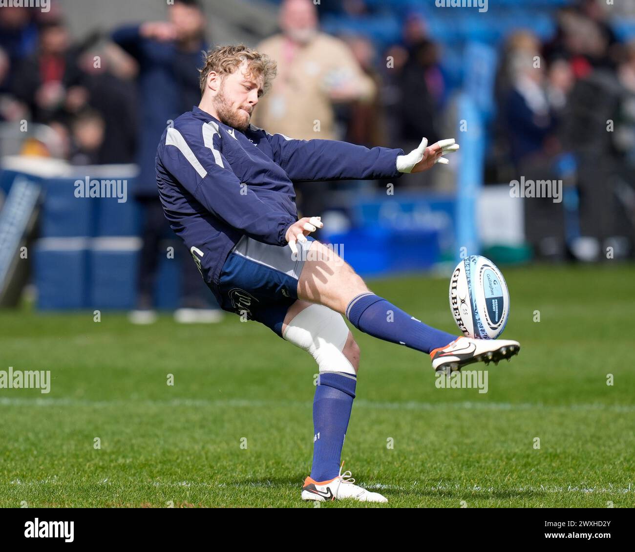 Gus Warr de Sale Sharks se réchauffe avant le match Gallagher Premiership Sale Sharks vs Exeter Chiefs au Salford Community Stadium, Eccles, Royaume-Uni, le 31 mars 2024 (photo par Steve Flynn/News images) Banque D'Images