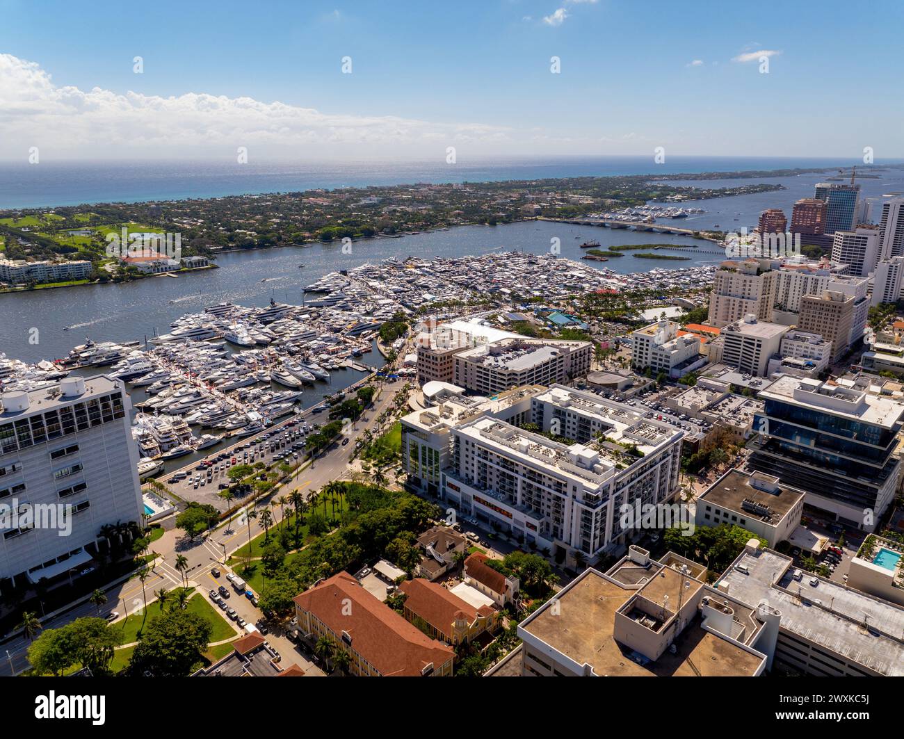Photo drone aérien salon nautique international de Palm Beach Banque D'Images