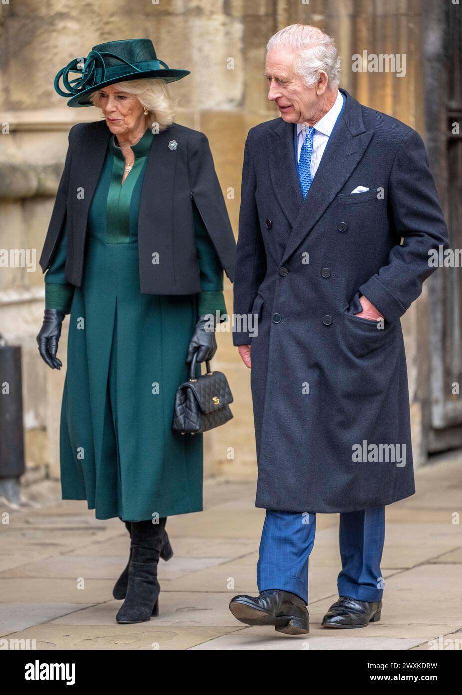 Windsor, Angleterre. ROYAUME-UNI. 31 mars 2024. Le roi Charles Ill et la reine Camilla assistent au traditionnel service de Pâques à la chapelle St George, au château de Windsor . Crédit : Anwar Hussein/Alamy Live News Banque D'Images