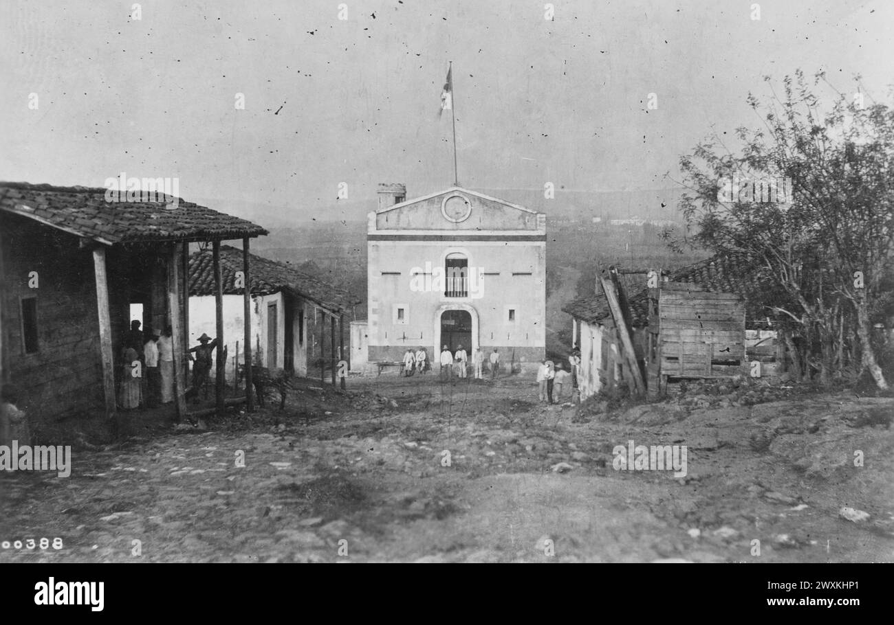 Légende originale : Guerre hispano-américaine - activités cubaines. Blockhaus à Arimao, Cuba CA. probablement 1898-1899 Banque D'Images