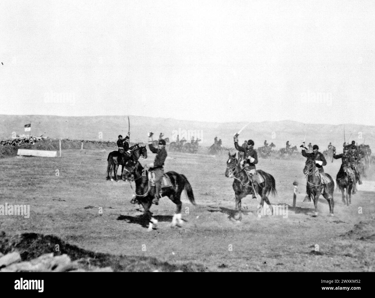 Exercices de sabre, Troop 'List Cavalry, ft. Custer Mont., 1892.' Une troupe indienne de soldats américains Banque D'Images