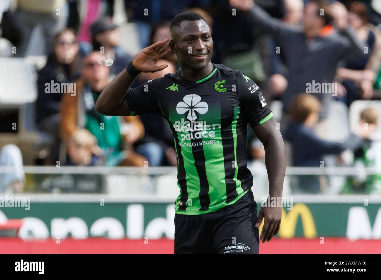 Bruges, Belgique. 01st Apr, 2024. Kevin Denkey du cercle célèbre après avoir marqué lors d'un match de football entre le cercle Brugge KSV et le Club Brugge KV, lundi 1er avril 2024 à Bruges, le jour 1 (sur 10) des Play-offs des Champions de la première division 'Jupiler Pro League' 2023-2024 du championnat belge. BELGA PHOTO KURT DESPLENTER crédit : Belga News Agency/Alamy Live News Banque D'Images