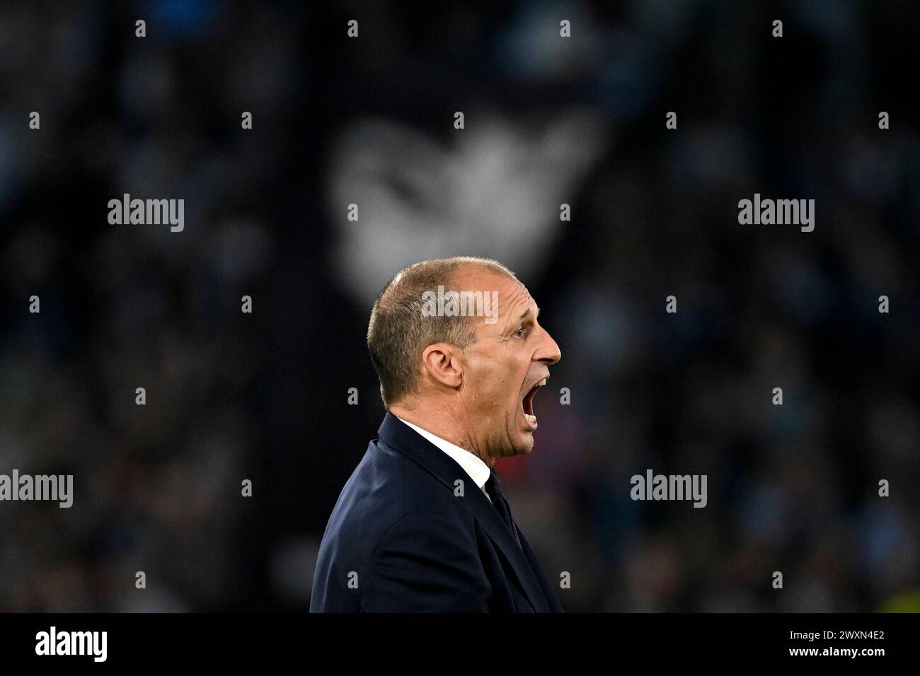 Massimiliano Allegri L'entraîneur-chef de la Juventus FC crie lors du match de Serie A entre la SS Lazio et la Juventus FC au stade Olimpico à Rome (Italie), le 30 mars 2024. Banque D'Images