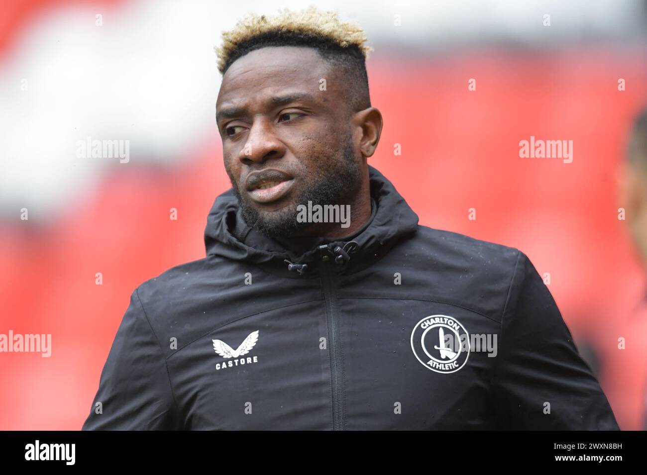 Londres, Angleterre. 1er avril 2024. Kazenga Lualua de Charlton Athletic avant le pari du ciel EFL League One match entre Charlton Athletic et Stevenage. Kyle Andrews/Alamy Live News Banque D'Images