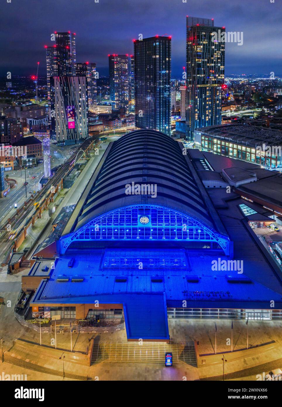 Manchester City Centre, Royaume-Uni. Image aérienne prise avec un DJI Mini 4 Pro. 31 mars 2024. Banque D'Images