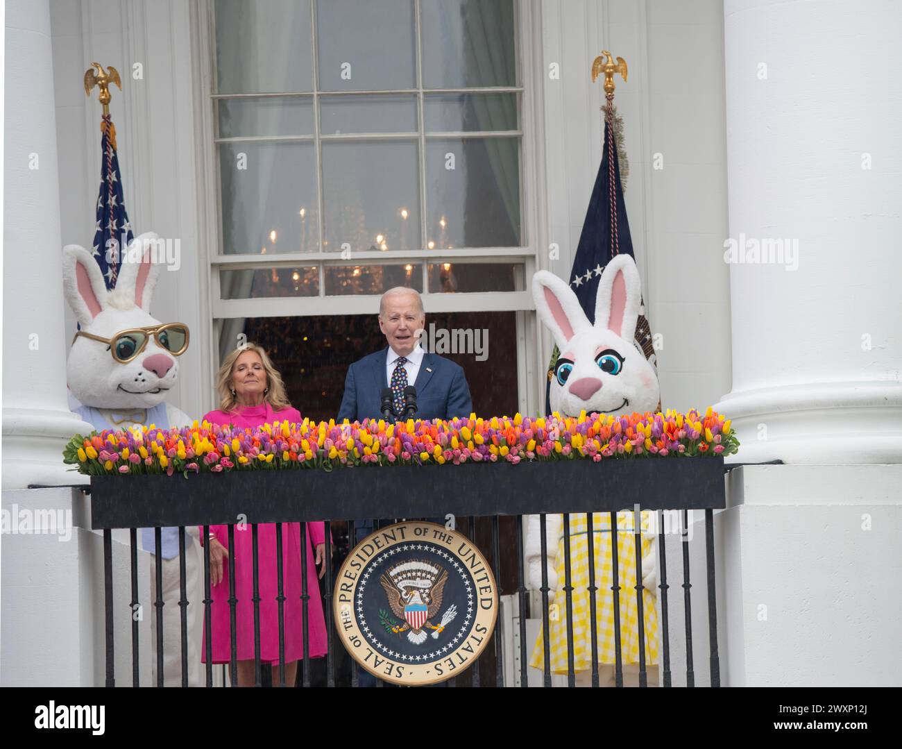 Washington DC, 1er avril 2024, États-Unis:, le rouleau annuel d'œufs de Pâques de la Maison Blanche a lieu sur le terrain de la Maison Blanche avec le président Joe Biden et Banque D'Images