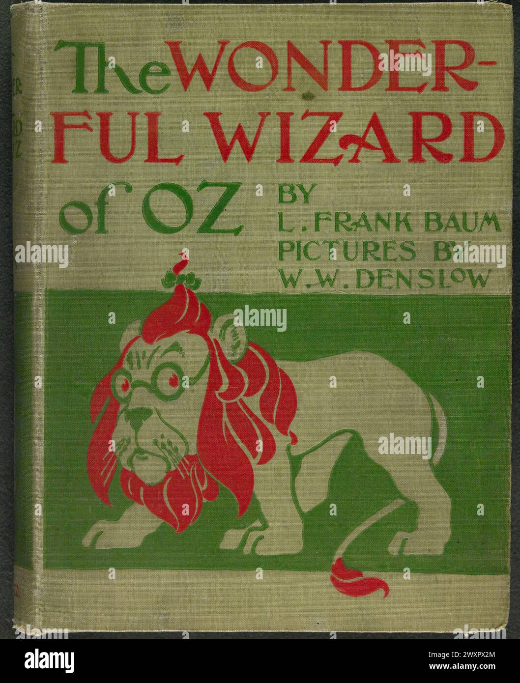 Couverture de livre vintage pour la première édition de The Wonderful Wizard of Oz de Frank Baum, 1900 Banque D'Images