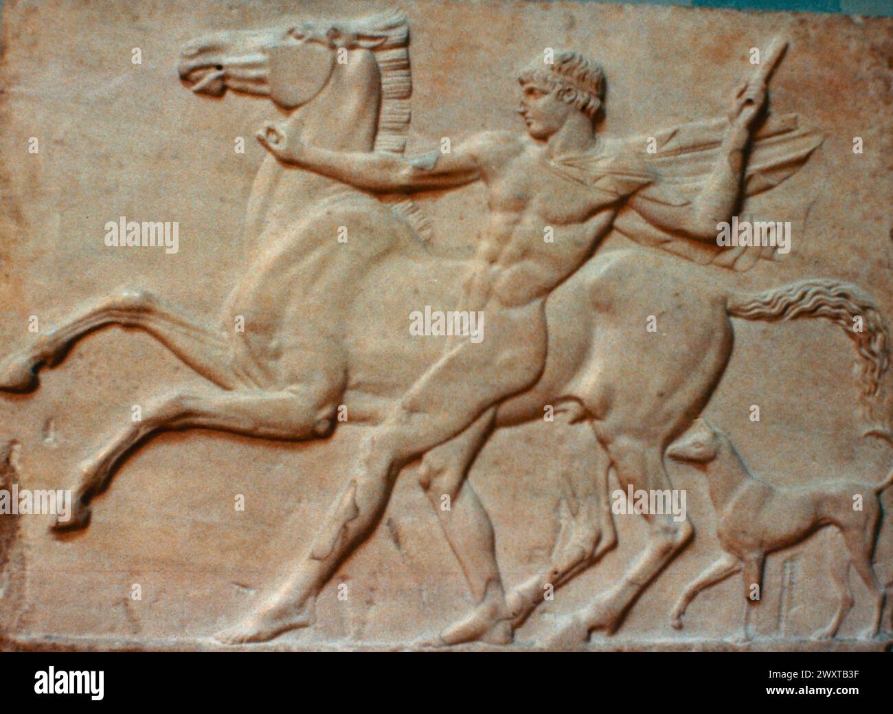 Garçon avec cheval, ancien relief romain à la Villa d'Hadrien, Tivoli, Italie des années 1980 Banque D'Images